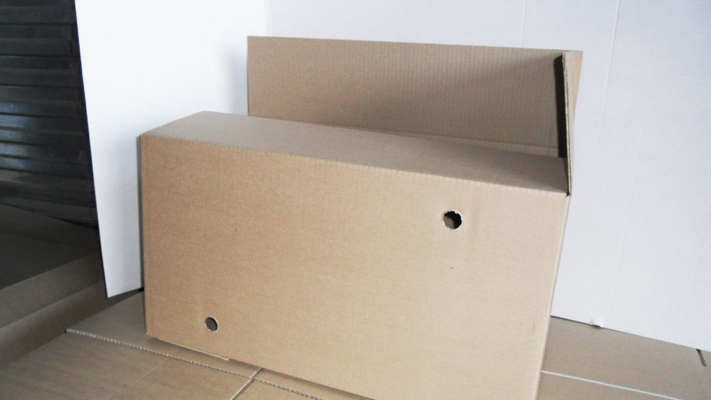 Коробка картонная для хранения и переезда 630х320х340 мм