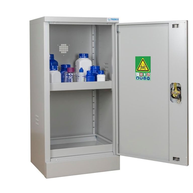Шкаф стальной для хранения пестицидов и фитосанитарных средств, 500 х 420 х 1000 мм