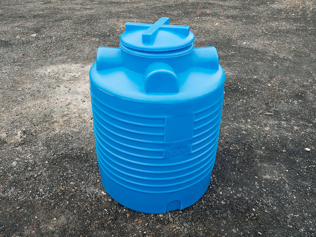 пластиковая емкость для воды 200 л, купить пластиковый бак для воды, емкости для воды пластиковые для дачи 5