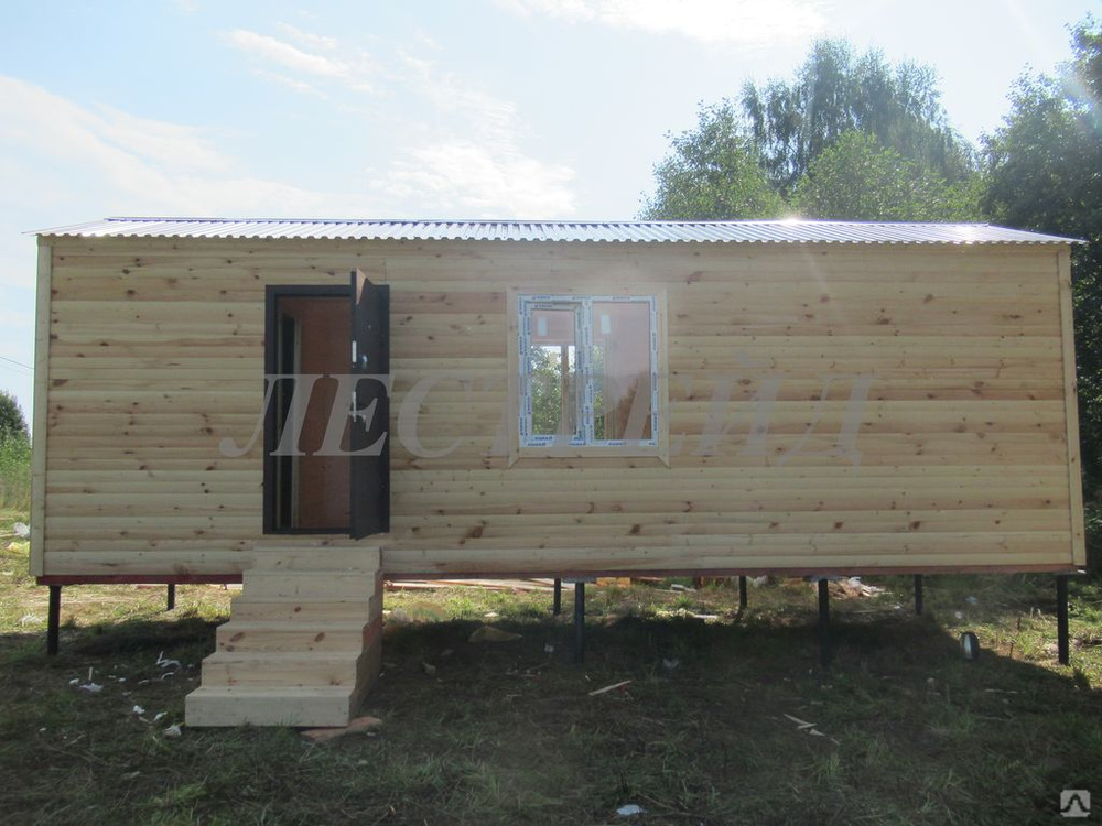 Бытовка 8х2,3 м со сборкой на участке купить в Москве с доставкой от ...