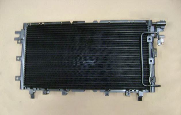 Радиатор кондиционера (голый) 8105100-K00 Great Wall Hover