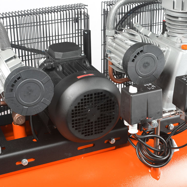 Компрессор ударник укб 200/24 39420. Remeza компрессоры 500 литров lb75. Lb75. Lb75. Lb75 т remeza.