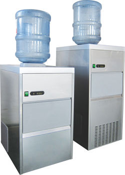 Льдогенератор бутилируемый для пальчикового льда 25 кг/сут Koreco AZ25/6B